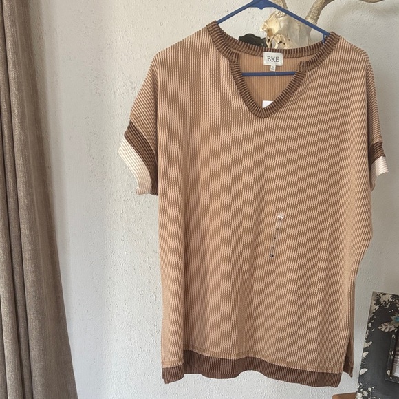 BKE Tops - BKE Brown and Tan Striped V-Neck Sweater
